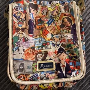 Tokidoki Paris print small messenger style bag